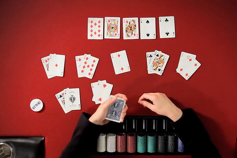 Sáp và liêng cái nào to hơn trong game