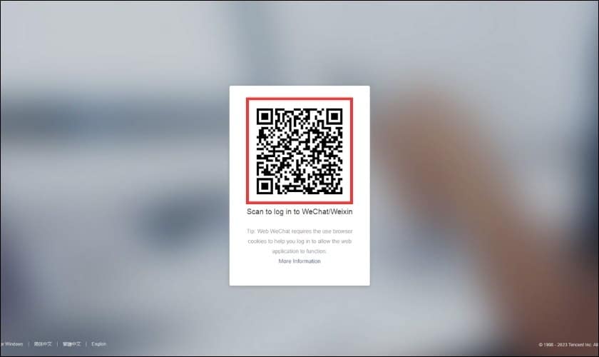 Quét mã QR trên website để hoàn tất