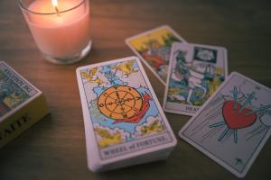Địa chỉ bán bộ bài tarot uy tín nhất tại TP. Hồ Chí Minh