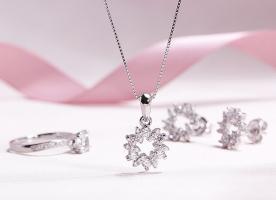 Địa chỉ bán trang sức bạc rẻ, đẹp nhất Hà Nội