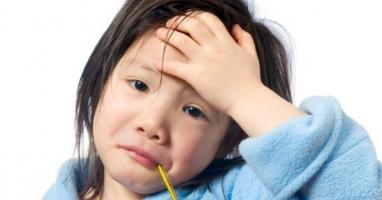 Cách phòng bệnh cho trẻ mùa nắng nóng