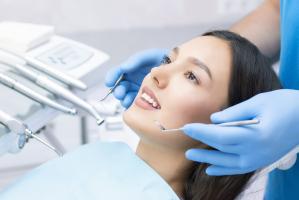 Địa chỉ tẩy trắng răng uy tín nhất TP. Hạ Long, Quảng Ninh