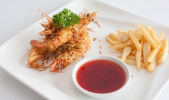 Quán ăn ngon tại phố Hàng Bông, Hà Nội