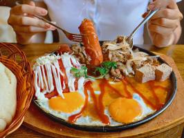 Quán bánh mỳ chảo ngon nhất Hà Nội