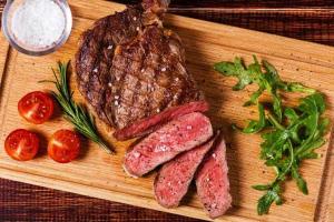 Quán bít tết Việt ngon nhất ở Sài Gòn bạn không thể bỏ qua