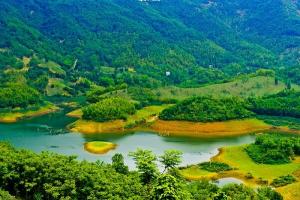 Bài thơ viết về Hoà Bình hay nhất