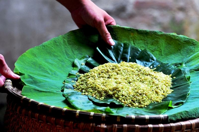 Bài văn thuyết minh về Cốm làng Vòng hay nhất - Bài mẫu số 1