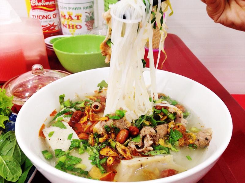 Bánh canh chả cá