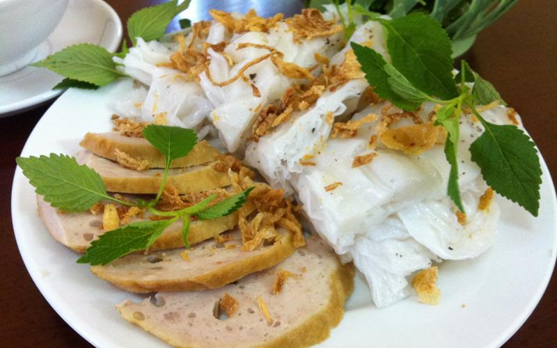 Bánh cuốn nóng 72