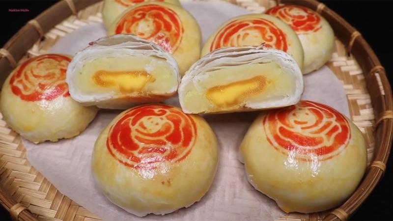 Làng bánh pía Vũng Thơm