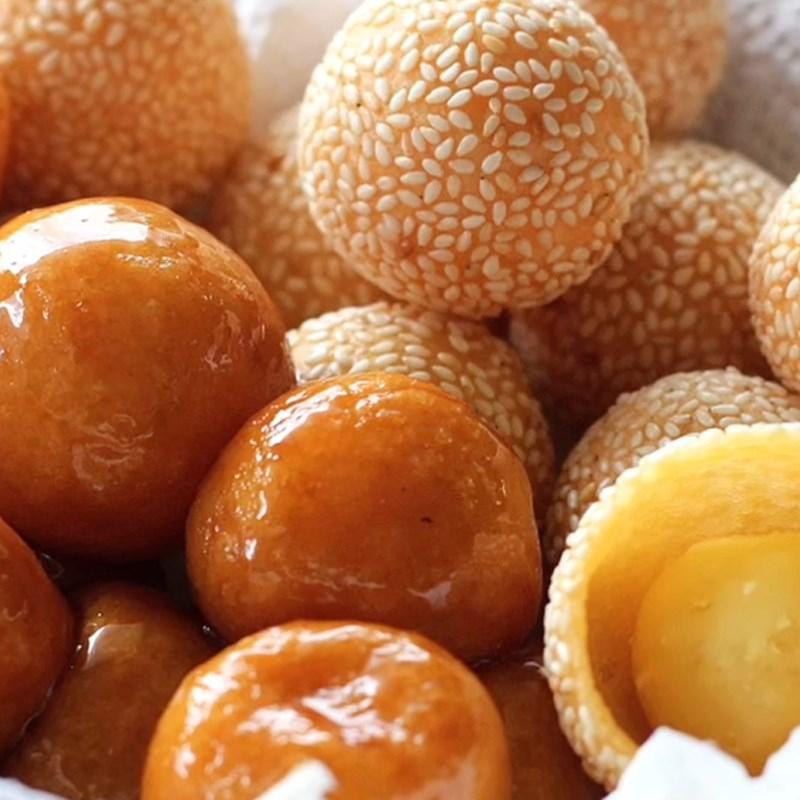 Bánh rán mật lúc lắc nhân đậu xanh dừa