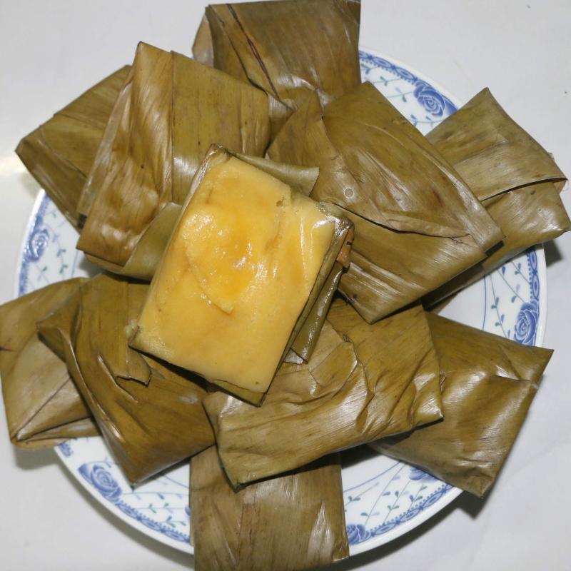 Bánh thốt nốt chín có màu vàng tươm
