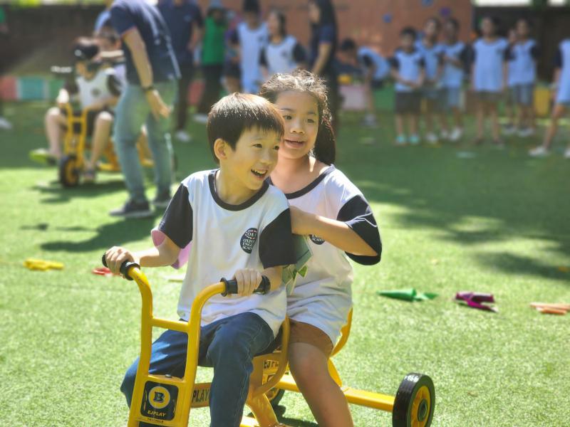 Cùng phối hợp để thực hiện các hoạt động nhóm