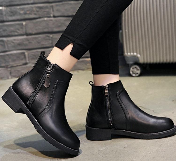 Boot cổ ngắn + âu phục