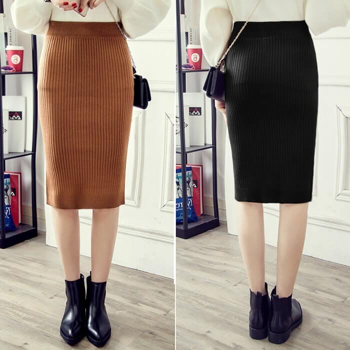 Bốt cổ ngắn và chân váy len