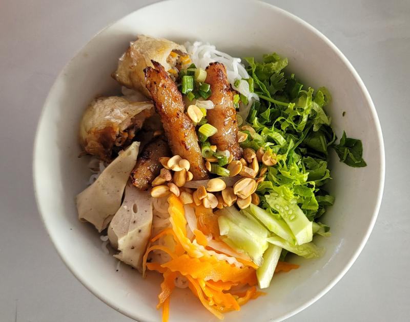 Bún Thịt Nướng Hương Sơn