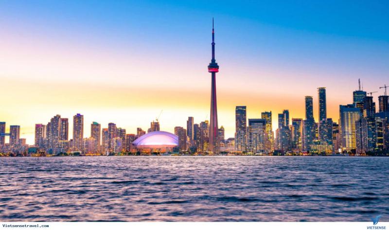 Mức thâm hụt ngân sách của Canada hiện đang ở mức cao nhất trong lịch sử