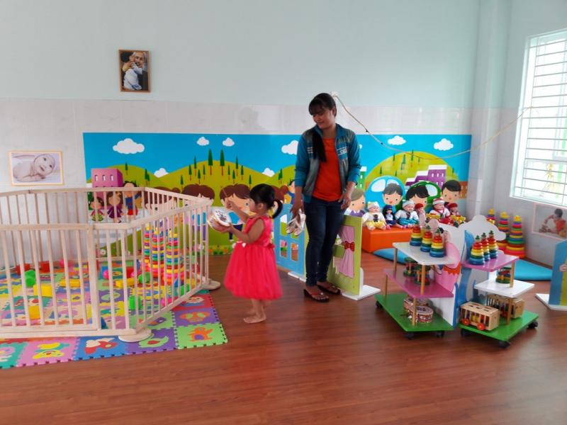 Chi phí giữ trẻ