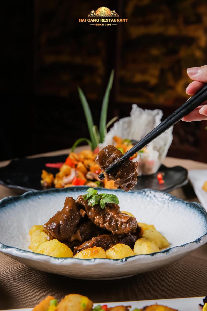 Nhà hàng Hải Cảng