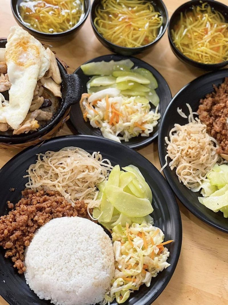 Cơm tấm cơm niêu Zozo
