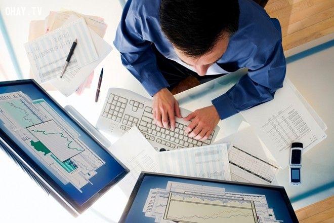 Sử dụng ít mạng xã hội, check mail chỉ một lần trong ngày