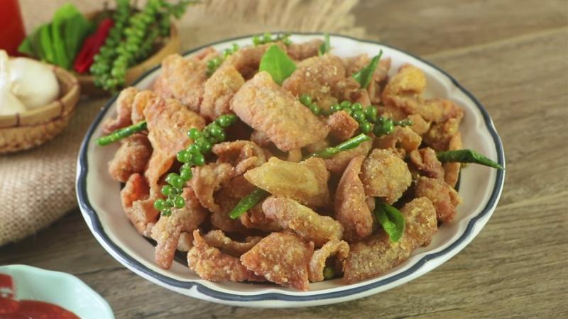 Da gà hoặc các thực phẩm thịt chế biến sẵn
