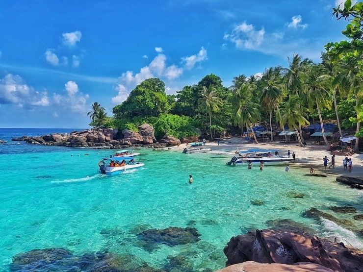 Em mau về