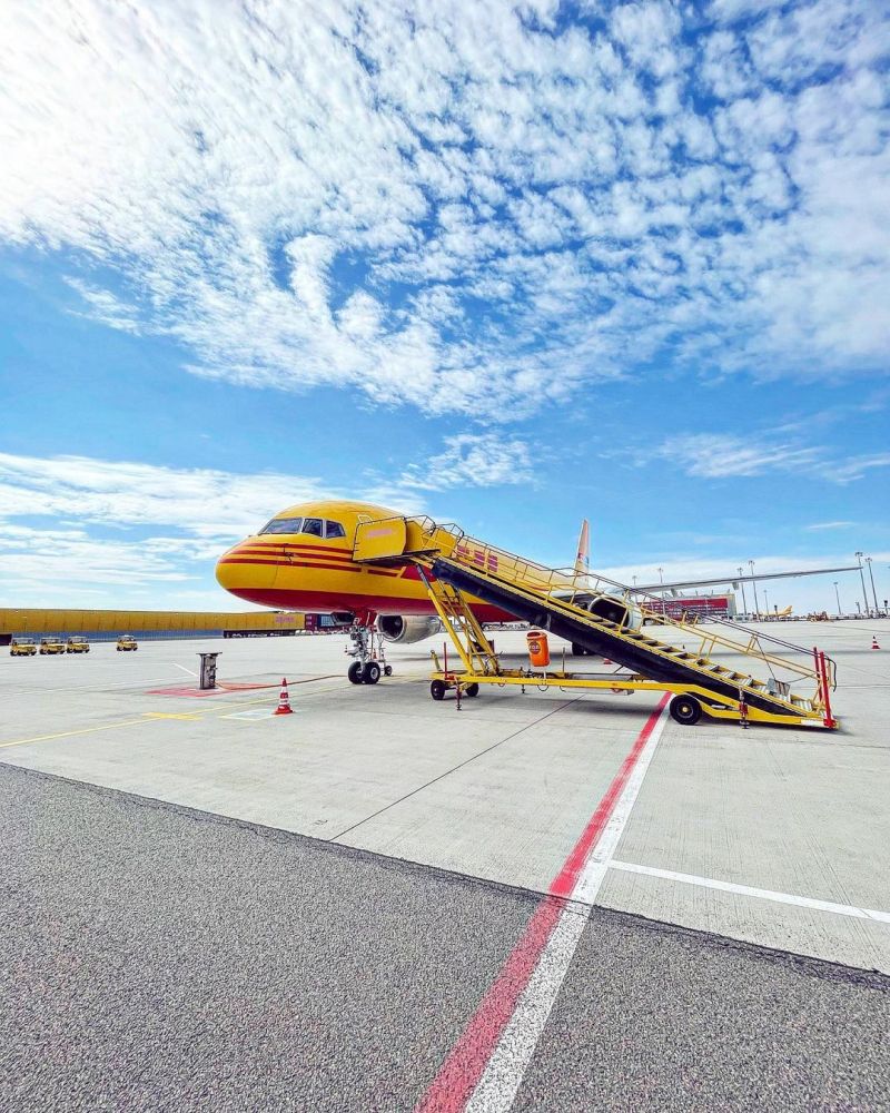 DHL