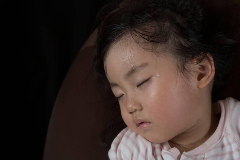 Đổ nhiều mồ hôi vào ban đêm
