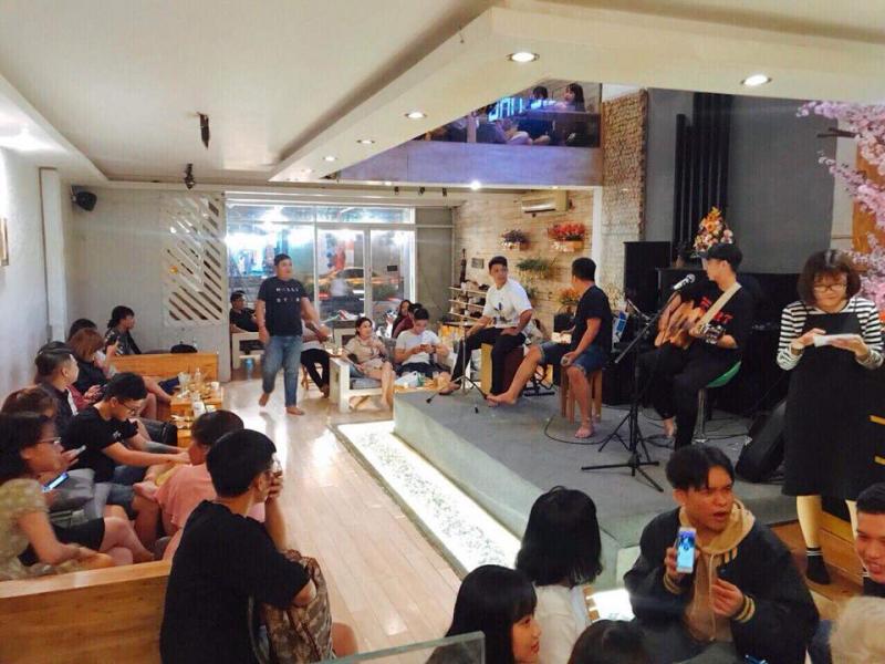 Gác Nhỏ Acoustic Coffee