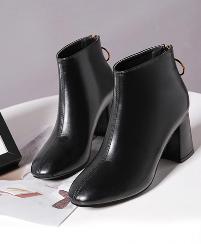 Giày Boots mũi vuông