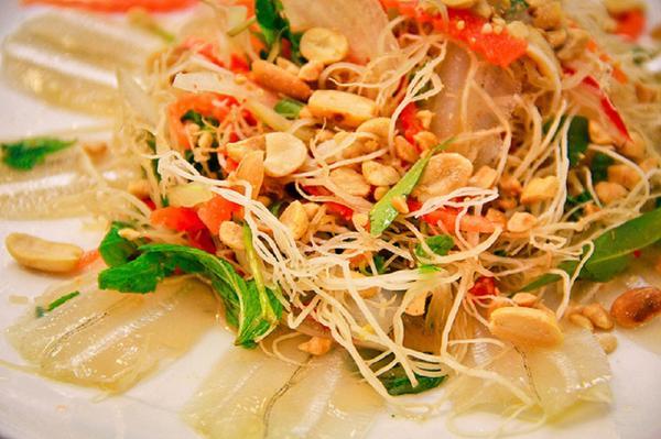 Gỏi cá mai Ninh Chữ