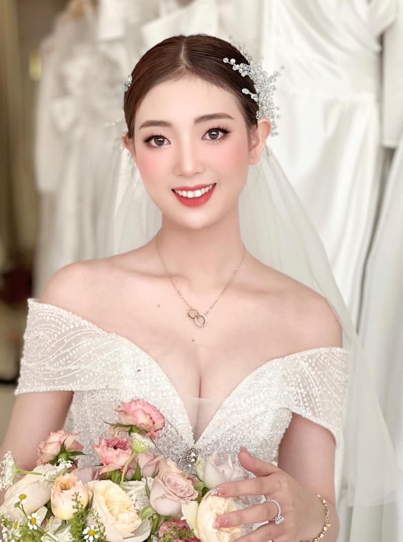 Hạnh Phúc Studio