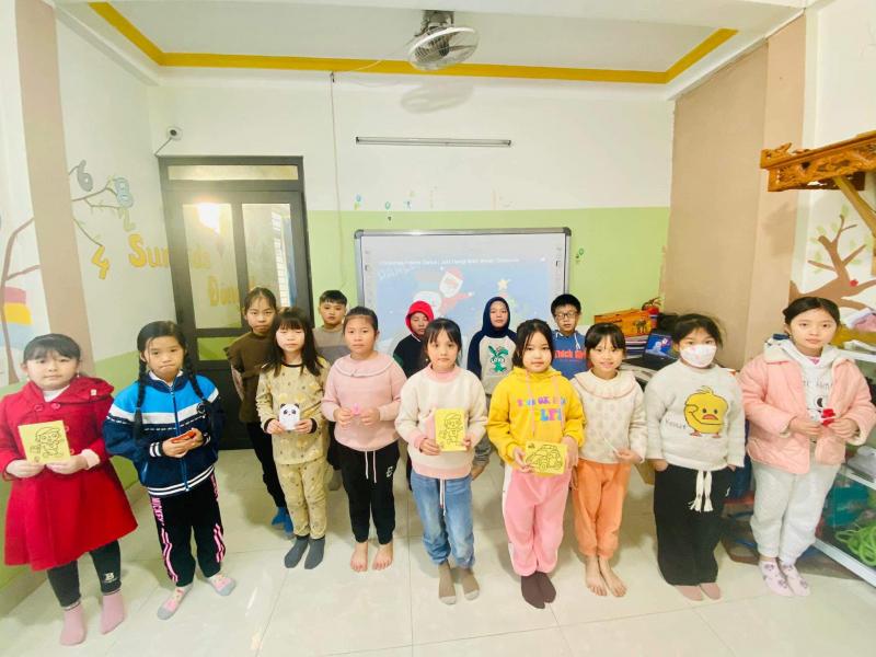 Hi! Kids Đông Hưng