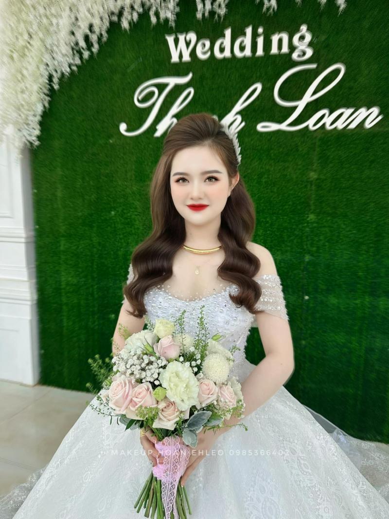 Hoàn Makeup