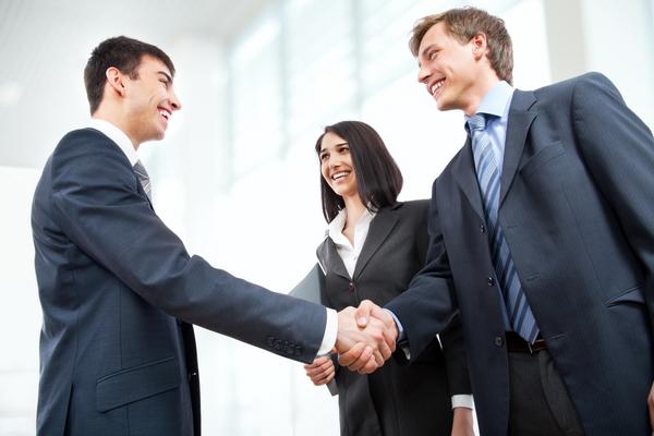 Học cách ứng xử với cấp trên