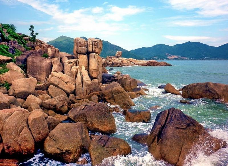 Hòn chồng – Hòn Vợ - địa điểm đi chơi lễ 30/4 tại Nha Trang lý tưởng nhất