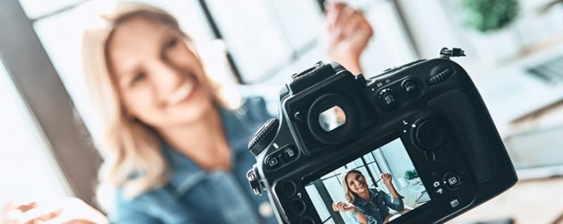 Hợp tác với influencer