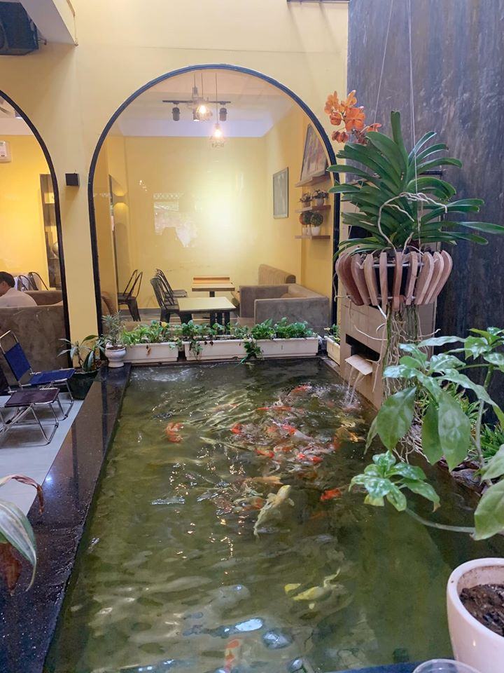 La Porte Cafe & Tea