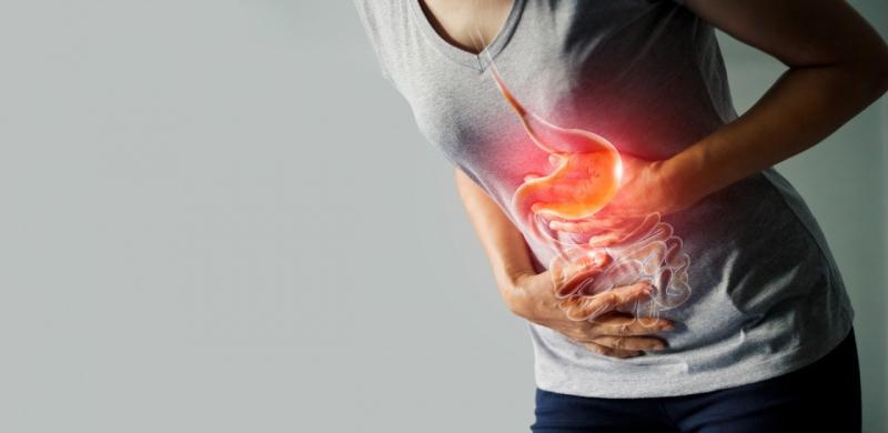Cũng như với sản phẩm kháng histamin khác, cinarizin có thể gây đau vùng thượng vị