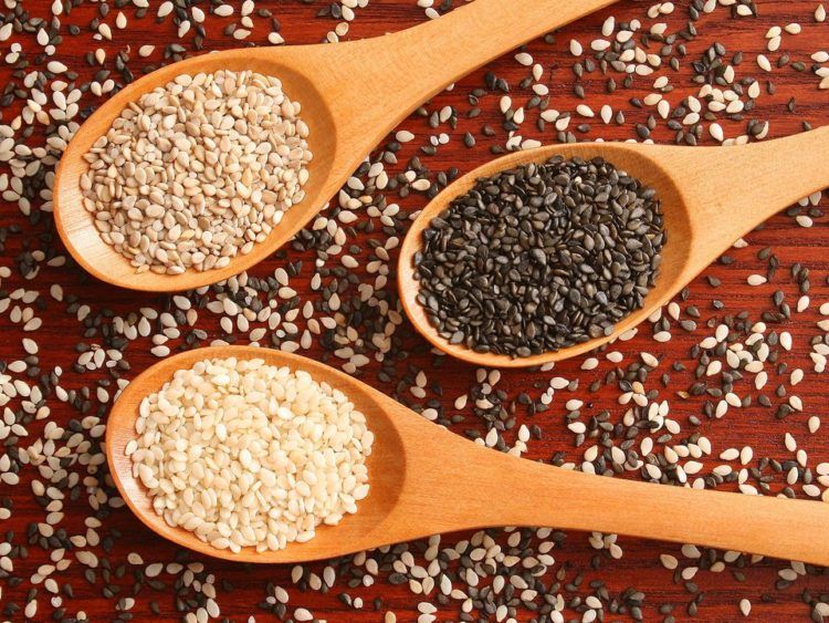 Mè đen giúp mẹ bầu giảm đau và dễ sinh con