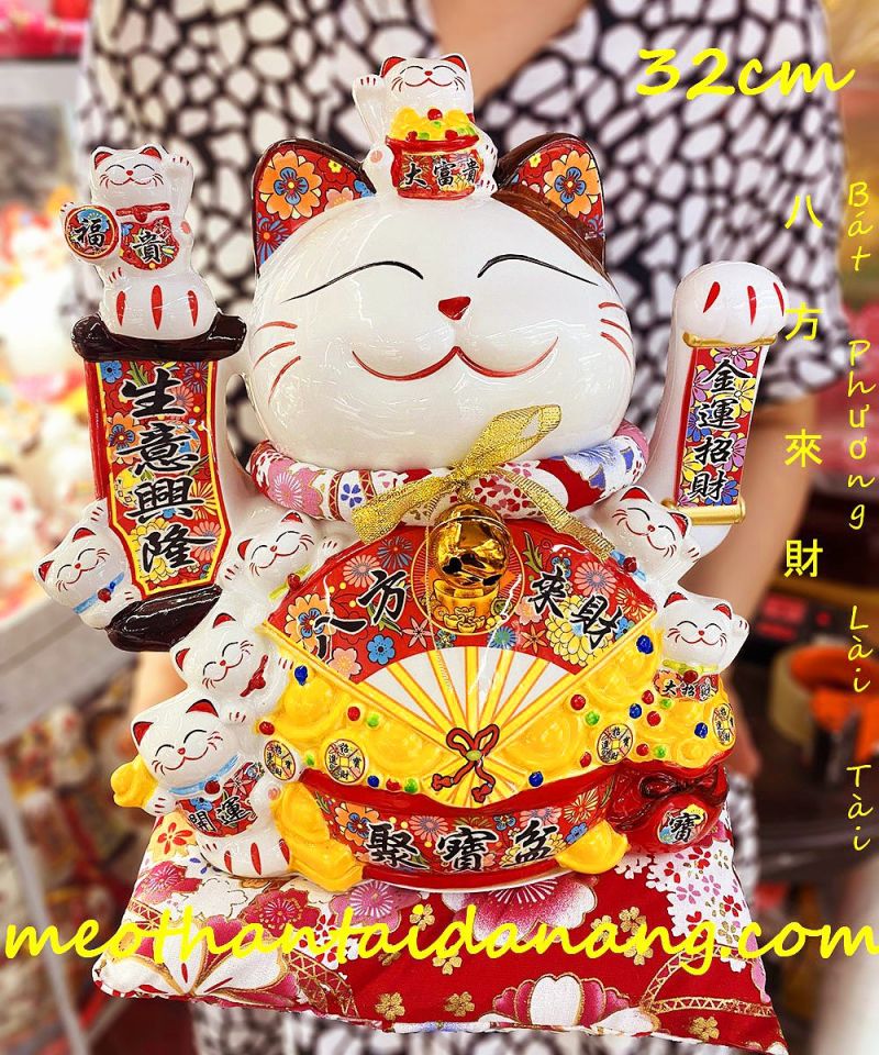 Mèo Thần Tài Đà Nẵng