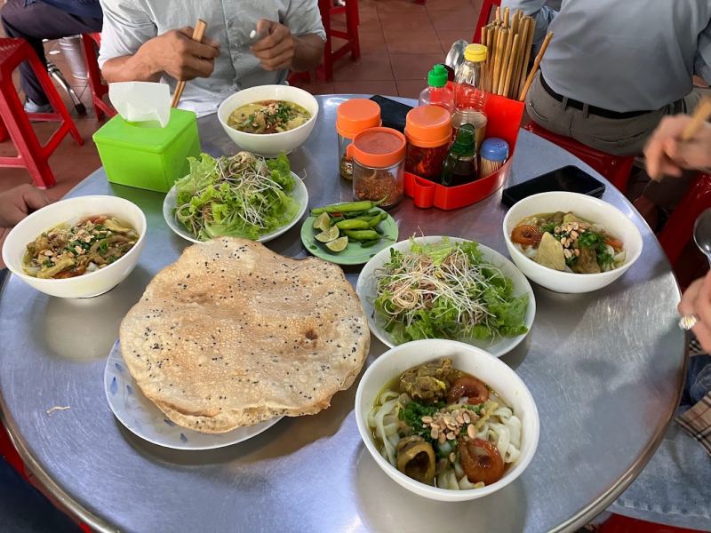 Mì Quảng Long Bình