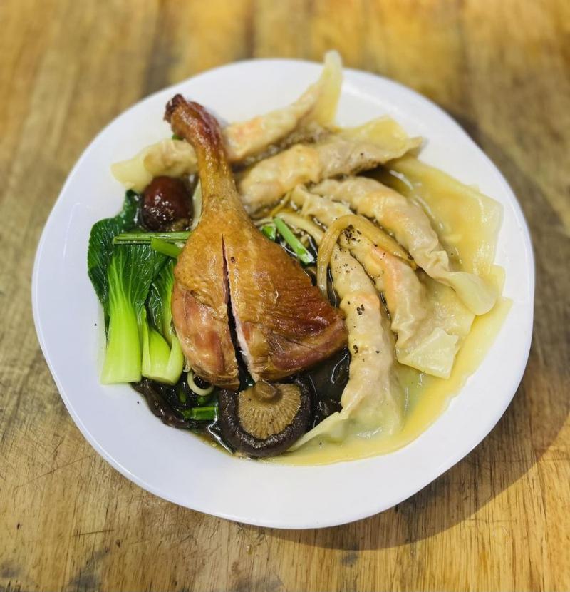 Mì Vịt Tiềm - Sủi Cảo Thượng Hải