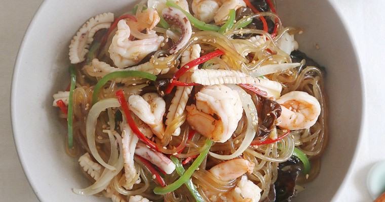 Miến trộn mực, rau củ