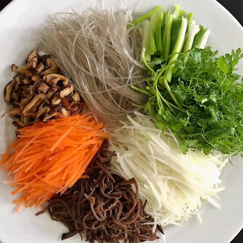 Miến xào nấm bầu