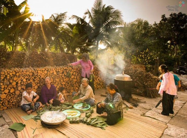 Bánh chưng bánh tét ngày Tết