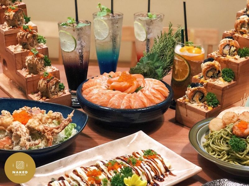 Naked Sushi