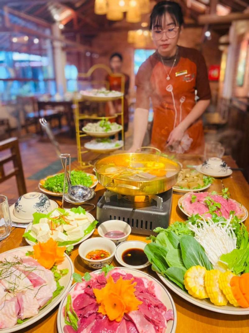 Nhà hàng Sen Quê 2