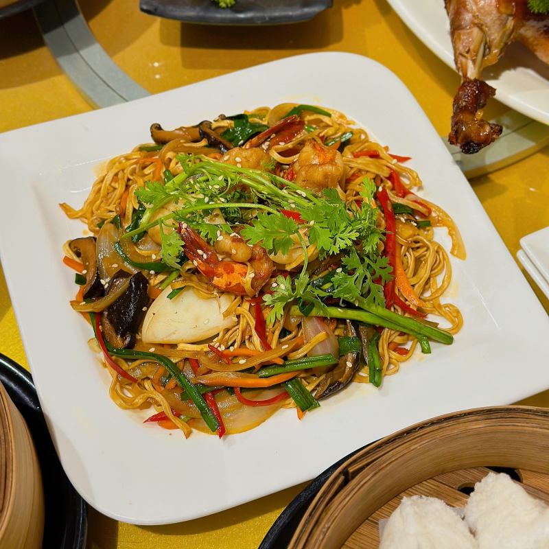 Nhà Hàng Vạn Hỷ